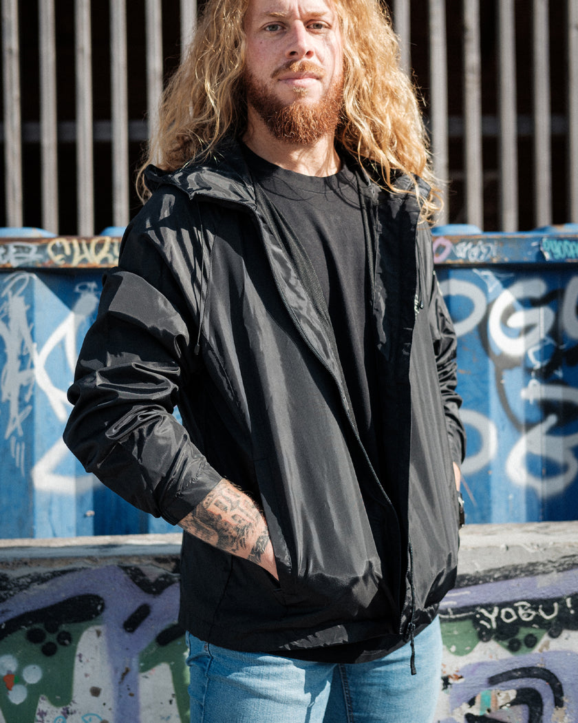 Cortavientos Night Crawlers