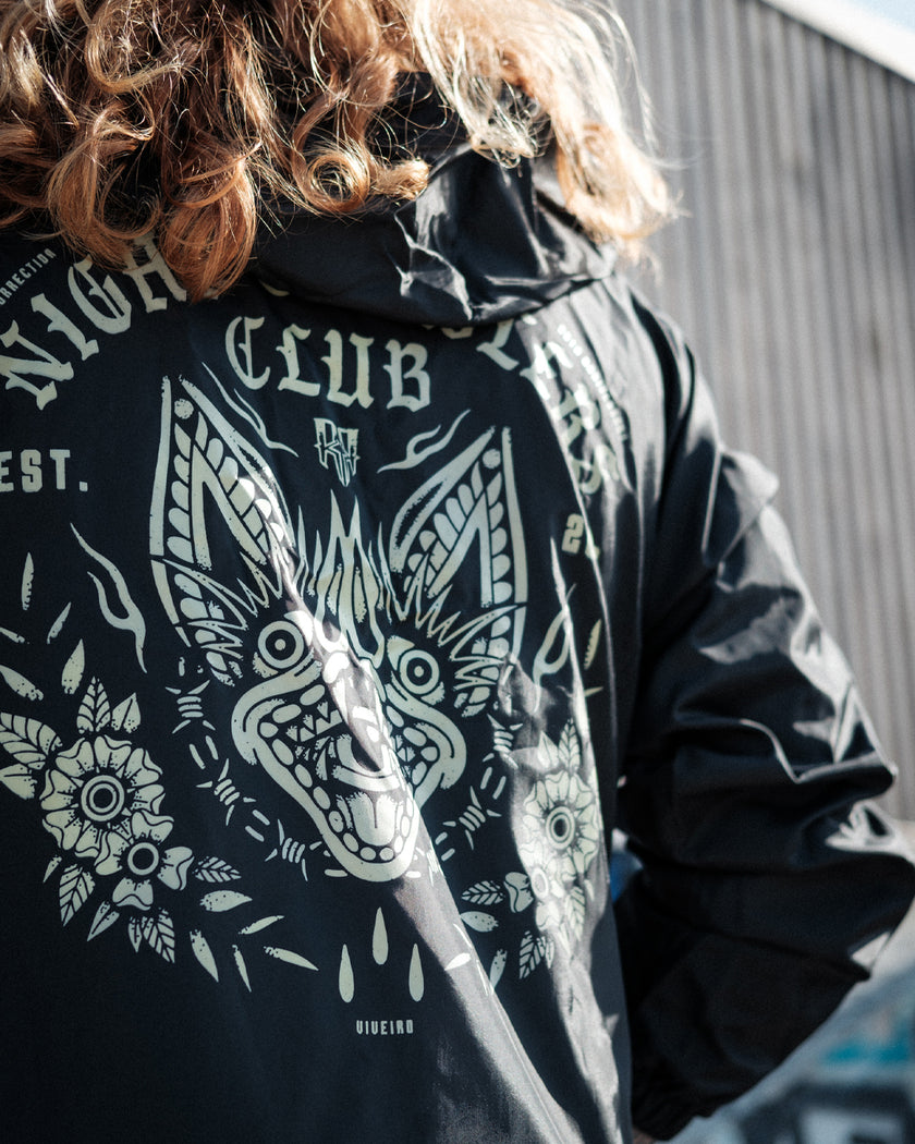 Cortavientos Night Crawlers